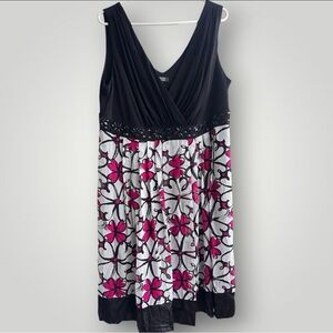 Women’s Dress Barn Black And Pink Floral Sz 18W